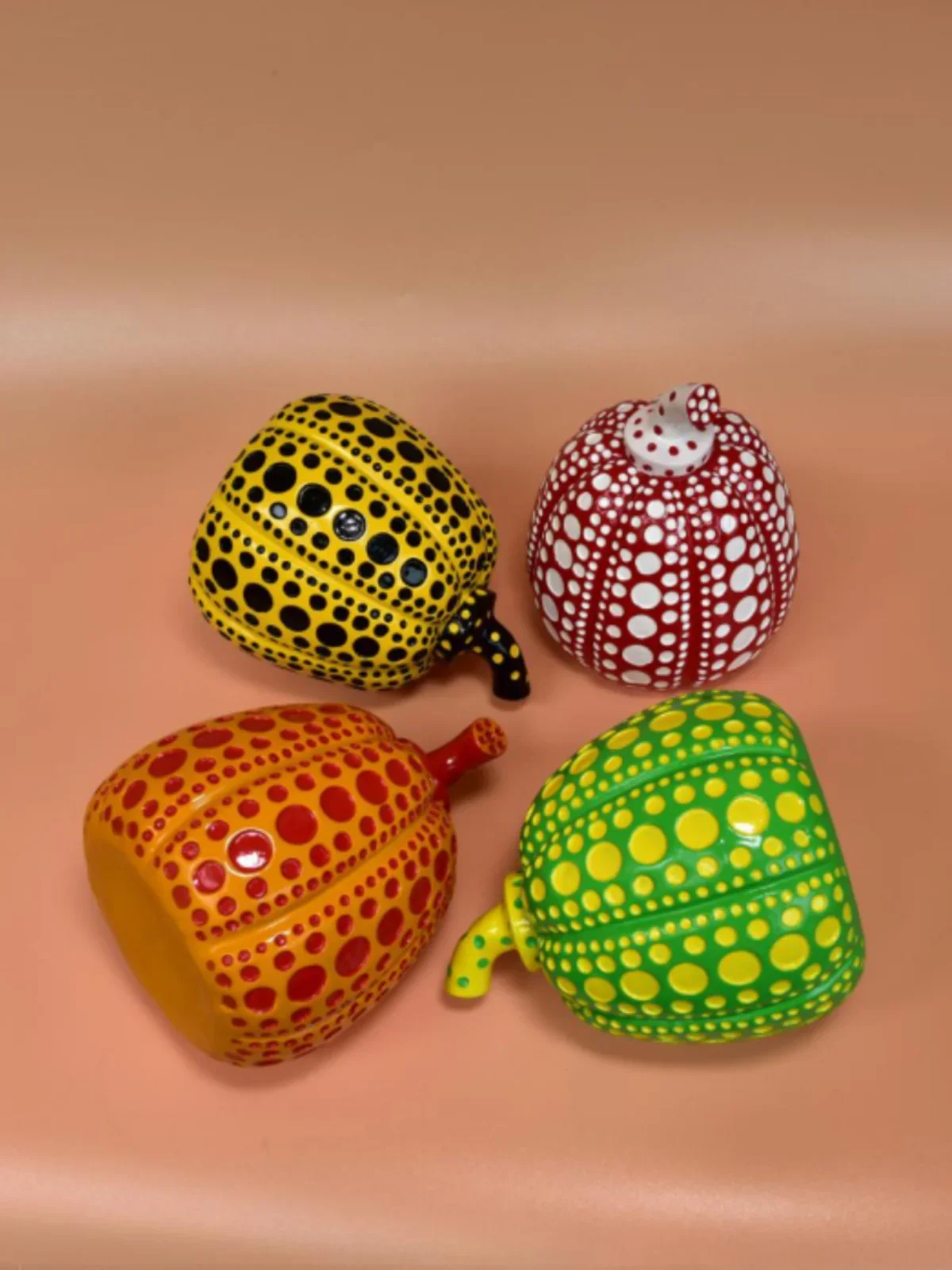 Kusama Yayoi Pumpkin Statue Ja - đánh giá và giá Interior Design Japan