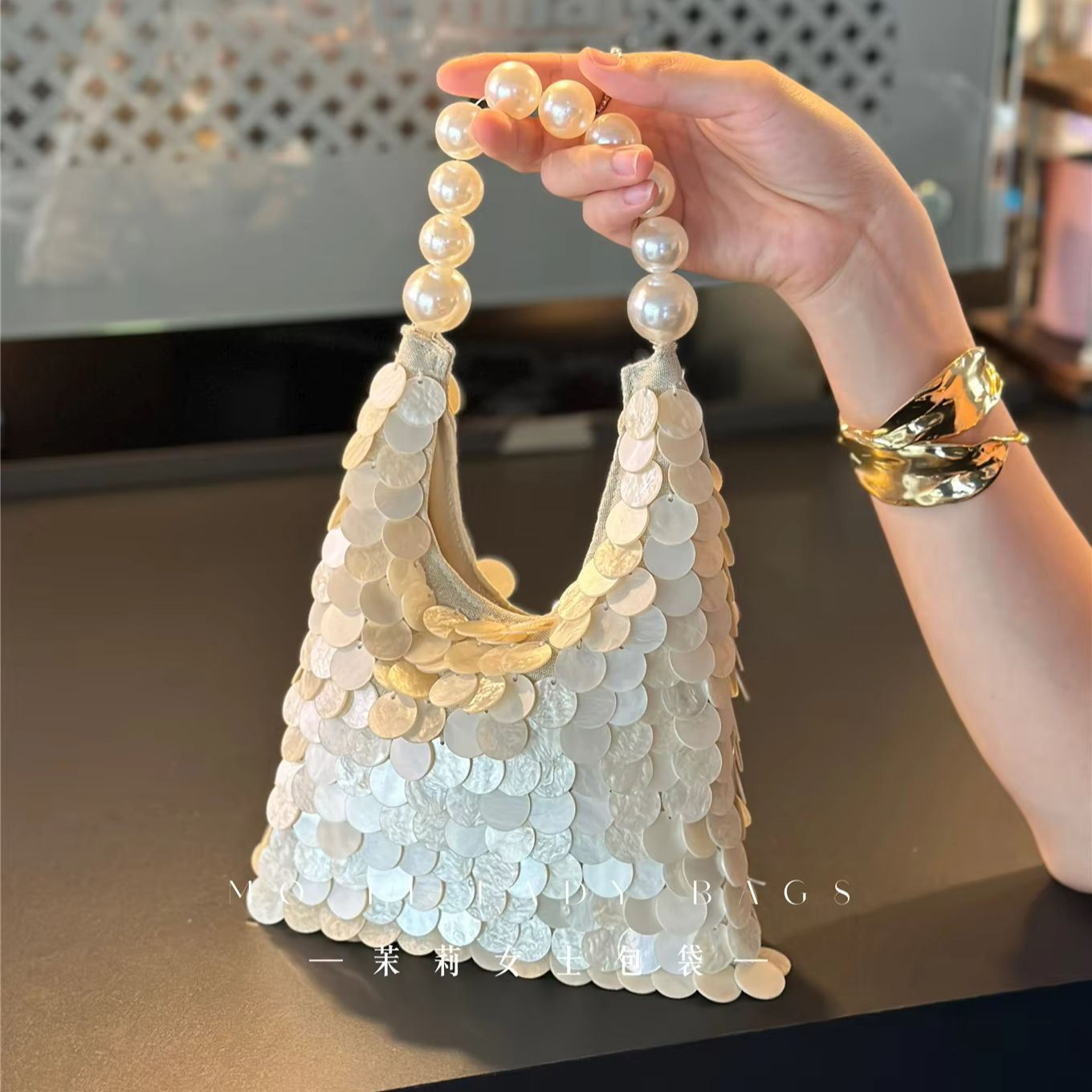 Handmade Shell Sequin Women's  - đánh giá và giá Interior Design Elegant
