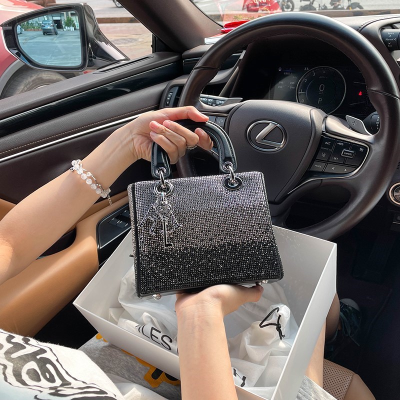 Women's handbag 2024 new high- - đánh giá và giá Interior Design High End