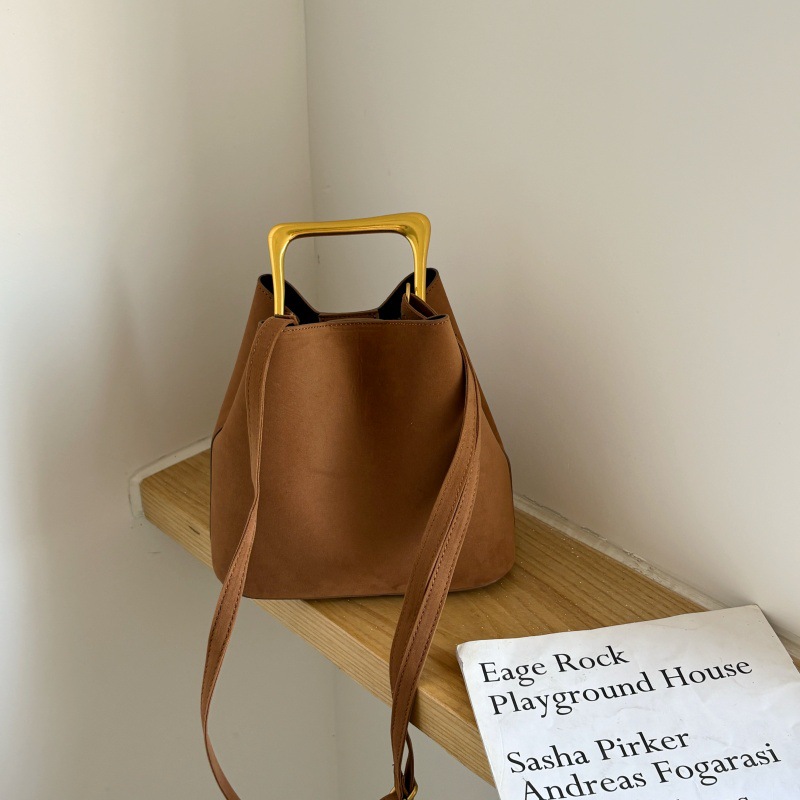 Luxury Suede Bucket Bag Women  - đánh giá và giá Interior Design Elegant